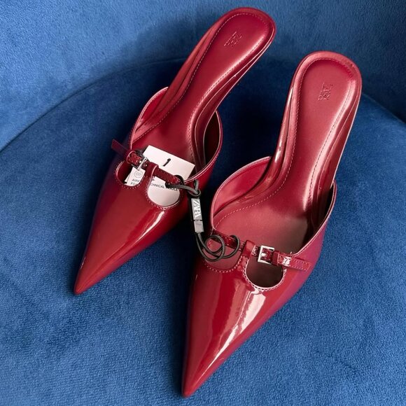 ZARA Pointed Toe Slip-Ons NWT - Picture 1 of 16